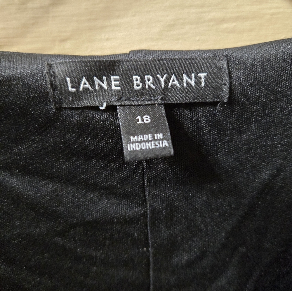 Lane Bryant Montana Fields Classic V-Neck Babydoll Top Size: 18 EUC - Picture 5 of 7